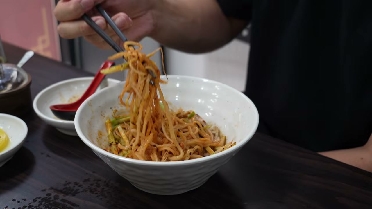 비벼 먹는 면 요리
